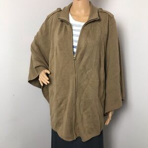Big Buddha Zip-Up Sweater Poncho – Tan, Size Medium/Large
